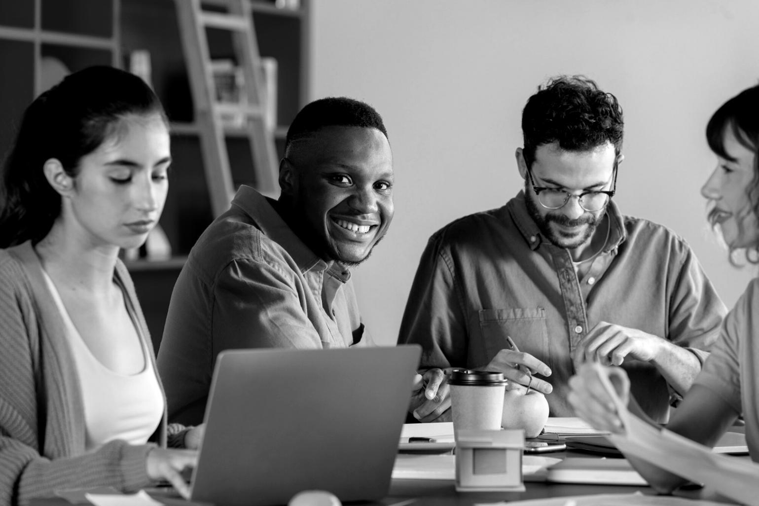 Ambiente tranquillo per la pratica della meditazione vipassana